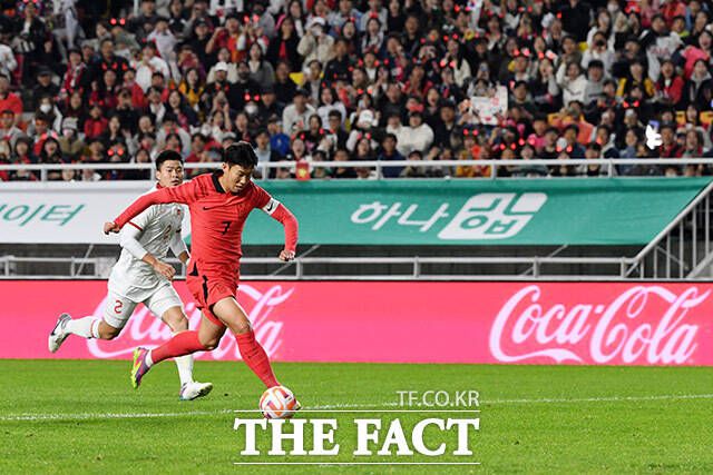 베트남 6-0 대승 선봉에 선 손흥민.