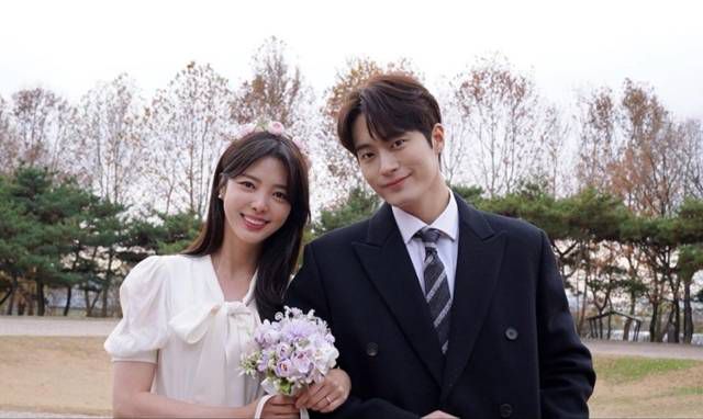 엄현경(왼쪽)과 차서원이 득남했다. /엄현경 SNS 캡처