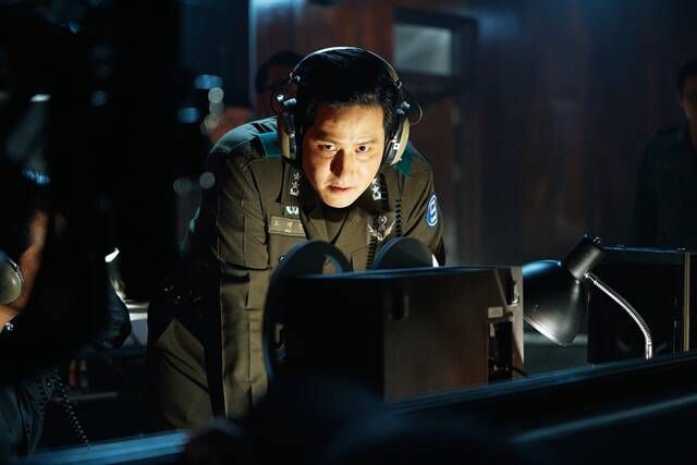 박해준은 "황정민 선배님이 차려놓은 밥상에 숟가락을 올렸을 뿐"이라고 연기 호흡을 맞춘 소감을 전했다. /플러스엠 엔터테인먼트