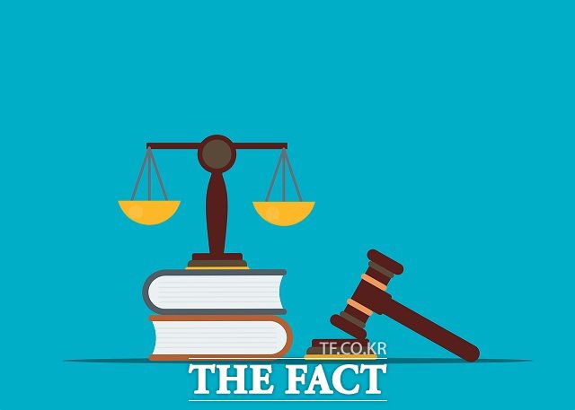 살인예고 글을 조작해 올리고 허위 진술을 한 20대가 징역형을 선고받았다./픽사베이