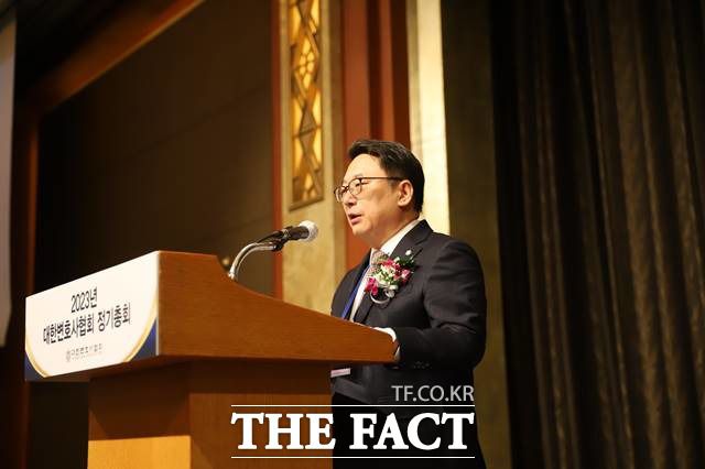 김영훈 52대 대한변호사협회장./변협 제공