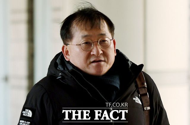 더팩트