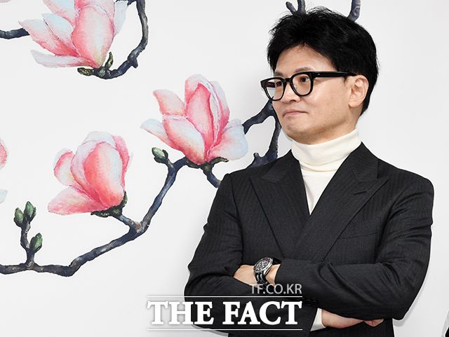 이번 총선에서는 한동훈 국민의힘 비상대책위원장의 영입인재와 친명 구도가 만들어지고 있다. /배정한 기자