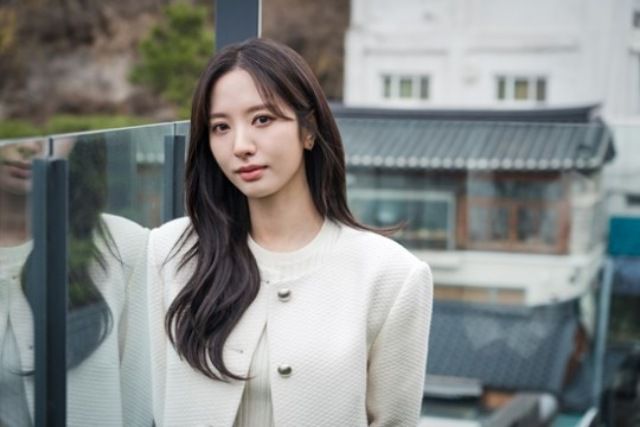 배우 김지연이 '피라미드 게임'으로 인해 때때로 힘들며 부담감을 느꼈을 때도 있다고 털어놨다. /티빙