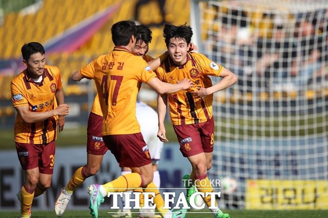 6연패에서 탈출한 광주FC는 올림픽대표 엄지성과 변준수의 복귀로 조직력을 갖추며 수직 상승을 노리고 있다./K리그