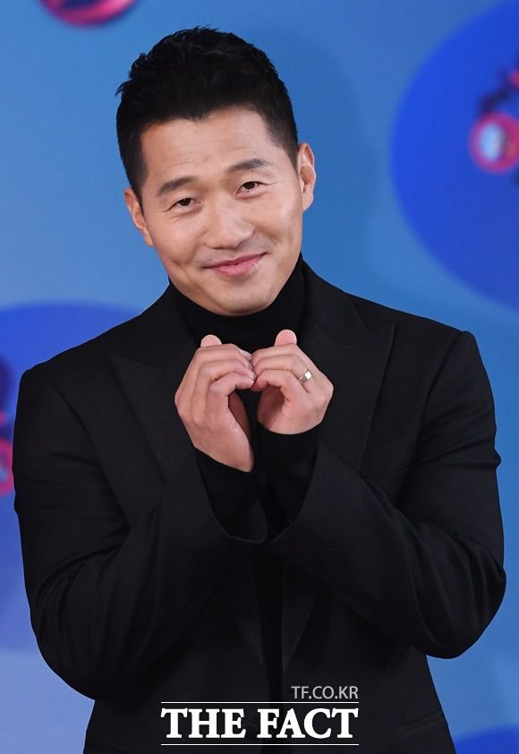 직원들에 대한 '근태 감시 갑질 의혹'을 받고 있는 반려견 훈련사 강형욱(39) 보듬컴퍼니 대표와 관련해 고용노동부가 직권조사 여부를 검토하고 있다. /더팩트 DB