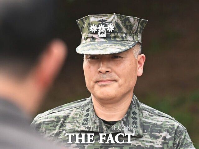 = 고(故) 채수근 상병 수사와 관련해 '집단항명 수괴' 혐의로 입건된 박정훈 전 해병대 수사단장이 지난해 경기도 화성시 해병대사령부에서 열린 징계위원회에 출석하고 있다. /더팩트DB