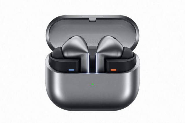 삼성전자는 무선 이어폰 '갤럭시 버즈 3' 시리즈와 다양한 AI 특화 기능을 공개했다. /삼성전자