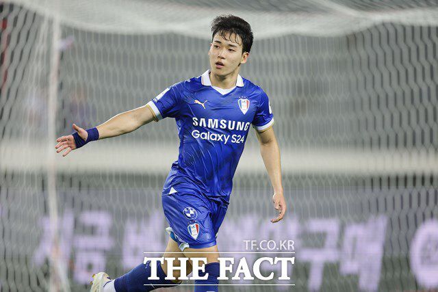 '하나은행 K리그2 2024' 26라운드 MVP를 차지한 수원삼성 김지호./K리그