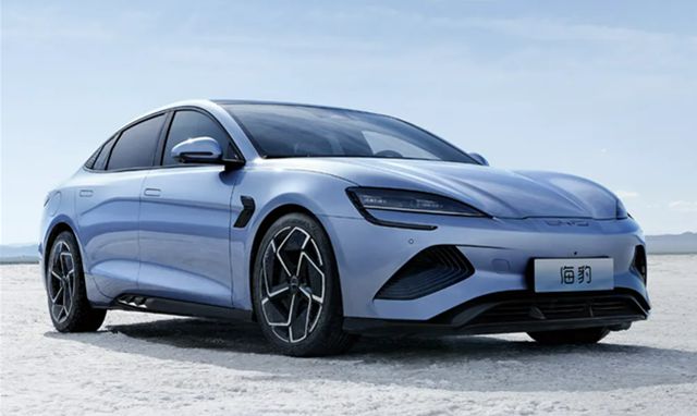 중국의 전기차 수출은 지난해 491만대로 2019년 대비 4배 이상 늘었다. 중국 전기차 업체 비야디(BYD) 중형 전동화 세단 '실(SEAL)'의 모습. /BYD 홈페이지
