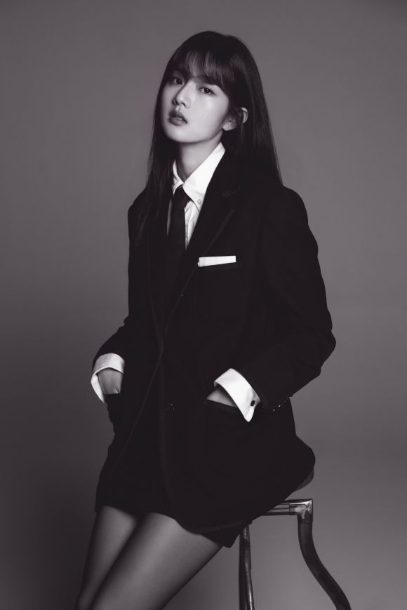 배우 신은수가 <더팩트>와 만나 디즈니+ 새 오리지널 시리즈 '조명가게' 관련 인터뷰를 진행했다. /월트디즈니 컴퍼니 코리아