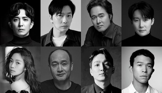 이동휘(위쪽 사진의 두 번째)는 동독의 비밀경찰 게르트 비즐러 역을, 김준한(위쪽 사진의 네 번째)은 동독 최고의 극작가 게오르그 드라이만 역을 맡아 데뷔 첫 연극 무대에 도전했다. /프로젝트그룹일다