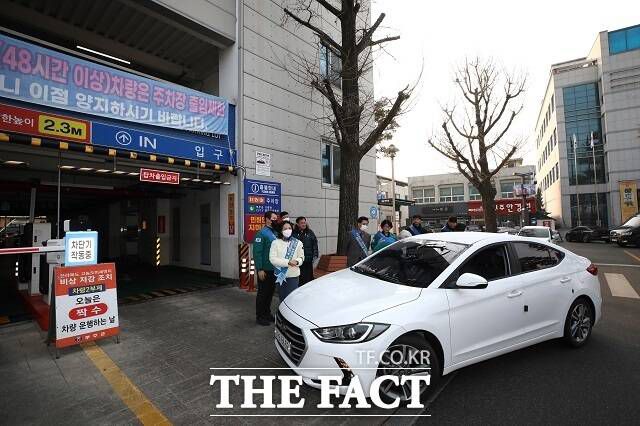 23일 무주군은 관내에서 미세먼지 계절관리제 시행 홍보에 나섰다. /무주군