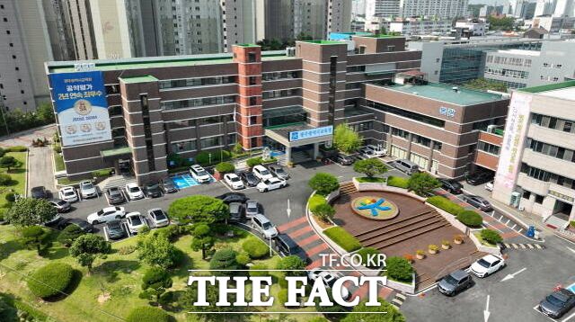 광주시교육청이 11일 2025학년도 공립 중등교사 임용시험 최종 합격자를 발표했다. 사진은 광주시교육청사 전경 /광주시교육청