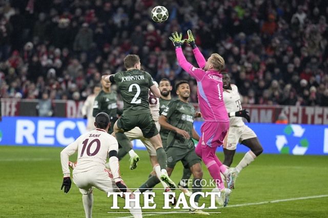 후반 추가시간에 승부가 갈린 뮌헨과 셀틱의 플레이오프 2차전./뮌헨=AP.뉴시스