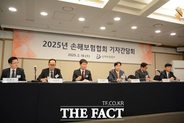 손해보험협회가 19일 오전 서울 프레스센터에서 기자간담회를 열고 손해보험사업 3대 핵심 전략과 19개 세부 과제를 발표했다. /김태환 기자