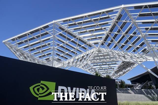 엔비디아는 26일(현지시간) 장을 마감한 뒤 4분기 393억3000만달러 매출, 0.89달러 조정 주당순이익(EPS)을 기록했다고 발표했다. /뉴시스