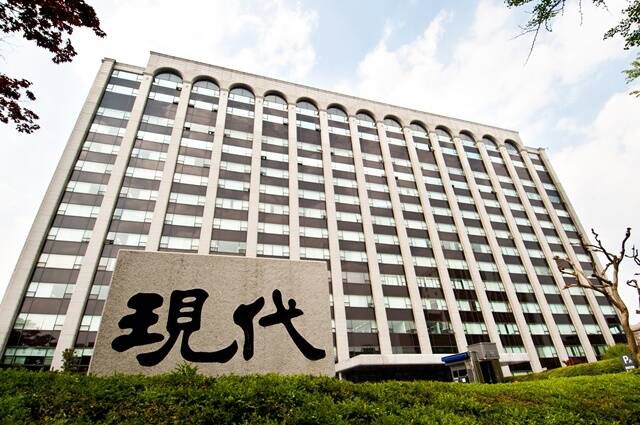 현대건설이 2025년 상반기 신입사원을 채용한다. 지원서 접수는 오는 24일까지다. /현대건설