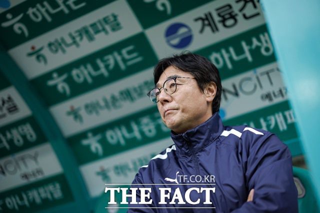 더팩트