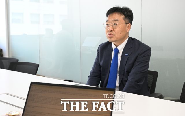 서 변호사는 청와대에서 만난 조국 전 대표와의 인연으로 지난해 총선 때 법률지원단장으로 혁신당에 합류했다. /박헌우 기자