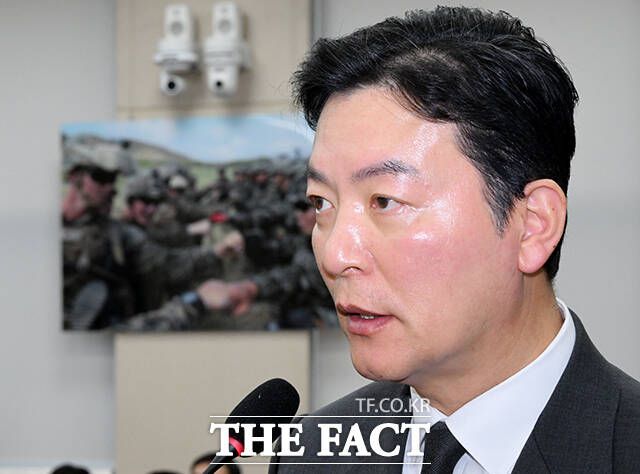 더팩트
