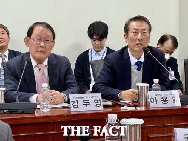 이날 토론회에는 유엔해양협약을 언급하며 중국에 국제법적으로 대응해야 한다는 주장과 중국의 철골 구조물 설치에 맞서 한국도 똑같이 설치해야 한다는 주장이 나왔다. /국회=이동현 기자