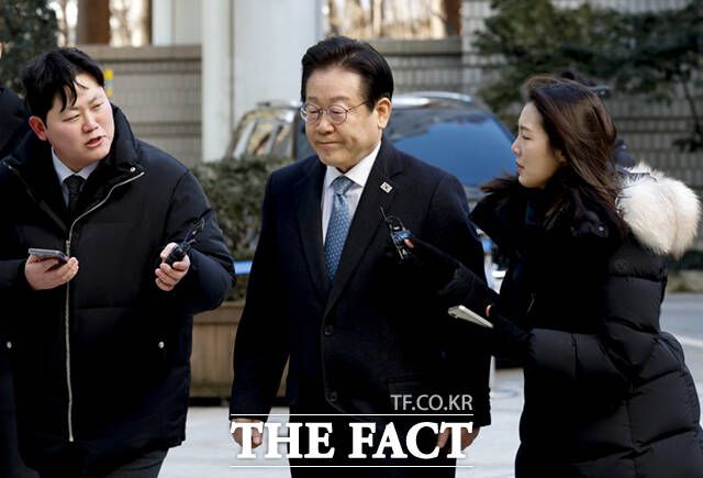 이날 판결은 사법적 판단을 넘어 조기 대선이 가시화되는 상황에서 정치권 전체에 중대한 분수령이 될 수 있다. 결과에 따라 이 대표는 대권 가도에 속도를 낼 수도, 반대로 암초를 만날 수도 있다. /이새롬 기자