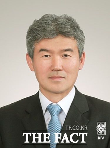 축구협회 실무 행정을 책임지게 되는 김승희 신임 전무이사./KFA