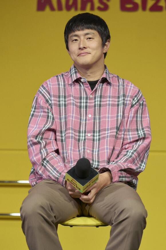 기안84는 15일 오전 서울 종로구 JW 메리어트 동대문 스퀘어 서울에서 열린 '대환장 기안장' 기자간담회에서 "최대한 불편하게 만들어보면 어떨까 싶었다. 그 안에 낭만을 추가하고 싶었다"고 밝혔다. /넷플릭스