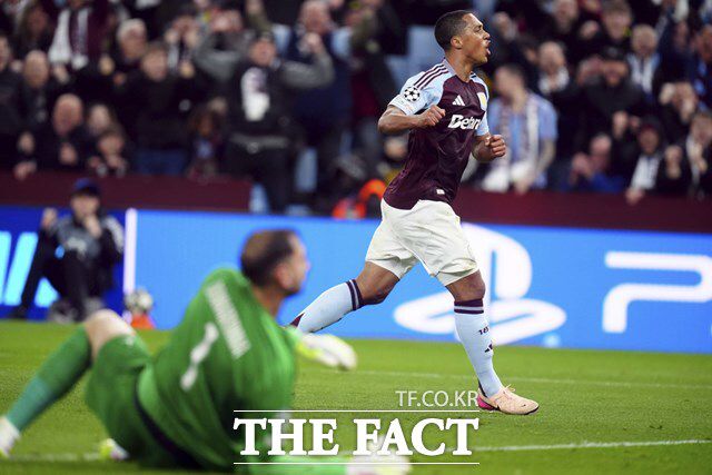 전반 34분 1-2 만회골을 기록한 아스톤 빌라의 유리 틸레만스./버밍엄=AP.뉴시스