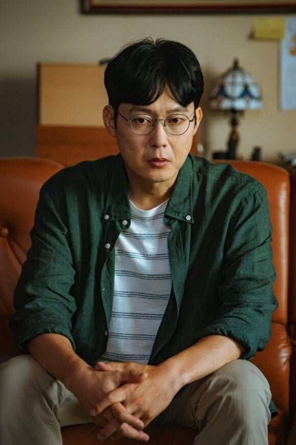 배우 박병은이 디즈니+ 오리지널 시리즈 '하이퍼나이프'에서 한현호 역을 맡아 열연을 펼쳤다. /월트디즈니 컴퍼니 코리아