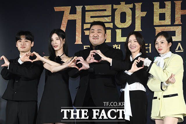 과연 마동석(가운데)이 '범죄도시' 시리즈에 이어 '거룩한 밤: 데몬 헌터스'로 또 한번 천만 관객을 사로잡을 수 있을지 이목이 집중된다. /서예원 기자