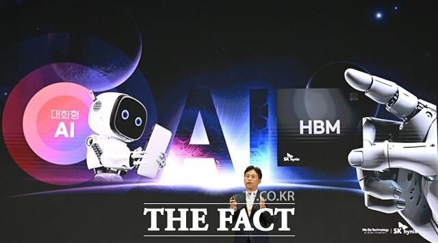 SK하이닉스의 호실적은 HBM 등 고부가가치 AI용 메모리 제품 판매 호조에 힘입었다. 사진은 곽노정 SK하이닉스 사장. /이새롬 기자