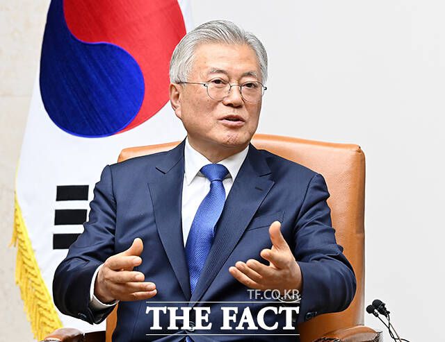 더팩트