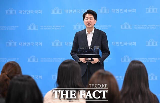 '명태균 게이트' 의혹 역시 이 후보에게 부담 요인으로 남아 있다. /국회=이새롬 기자