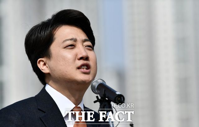 경제 공약에서는 '압도적 지방분권'이라는 기조로 법인지방소득세율 자율화를 제안했다. /박헌우 기자