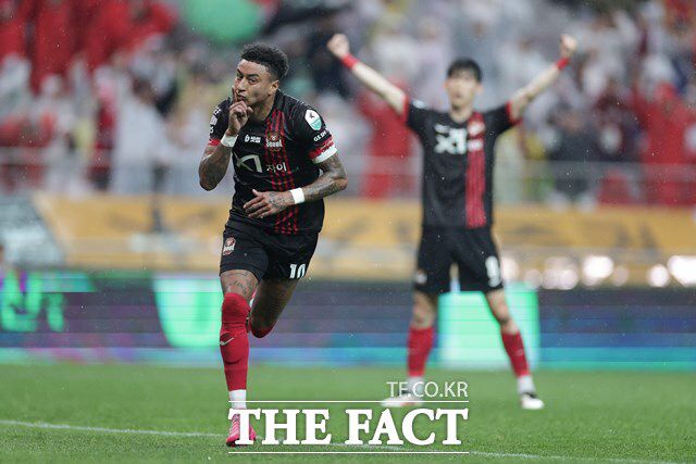 전북과 홈 경기에서 분위기 반전을 노리는 FC서울의 린가드./K리그