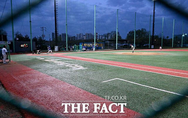 '더킴로펌배 제19회 한스타 연예인 야구 리그' /배정한 기자