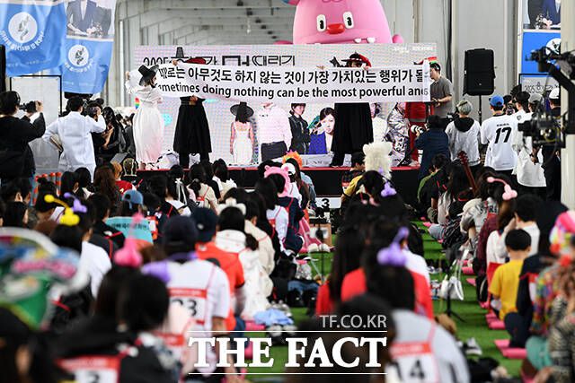 '아무것도 하지 않는 것이 가장 가치있는 행위가 될 수 있습니다'