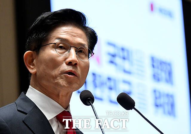 국민의힘 내부 갈등이 유권자들에게 부정적으로 비친 점도 이 후보 지지율 상승의 한 축이 됐다는 분석이다. /배정한 기자