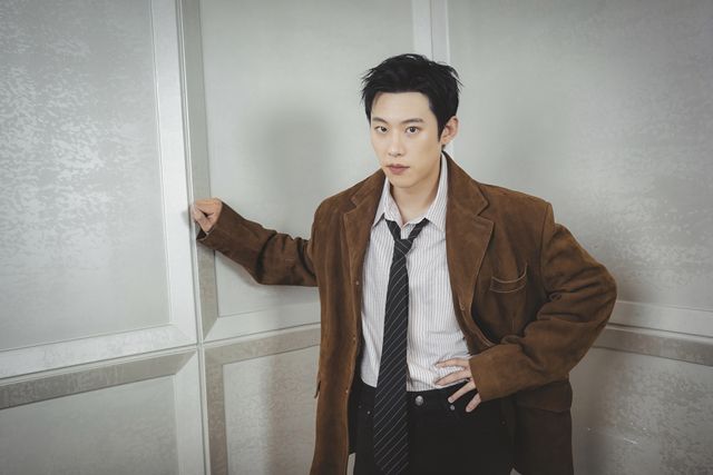 김성철은 "장르물도 재밌지만 이제는 산뜻하고 힘 뺀 것도 하고 싶다"고 바람을 내비쳤다. /NEW