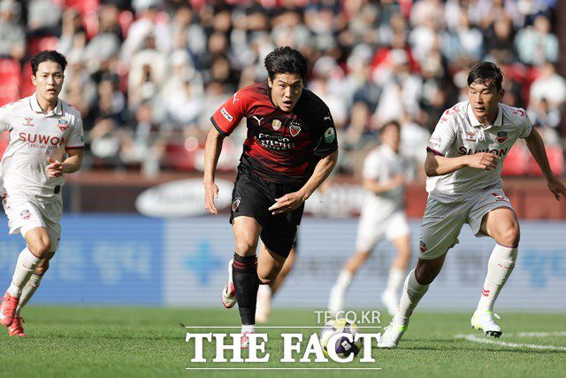 득점왕 경쟁에 합류한 국내파 리더 포항 이호재./K리그