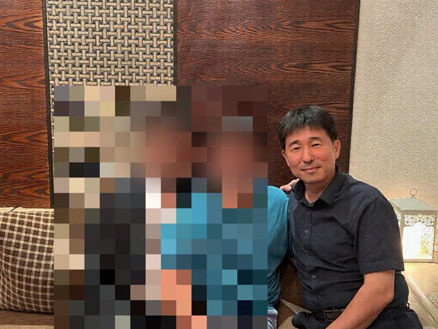 더불어민주당은 19일 윤석열 전 대통령의 내란 우두머리 혐의 재판을 담당하는 지귀연 서울중앙지법 부장판사의 룸살롱 접대 의혹과 관련한 사진을 공개했다. /더불어민주당 제공