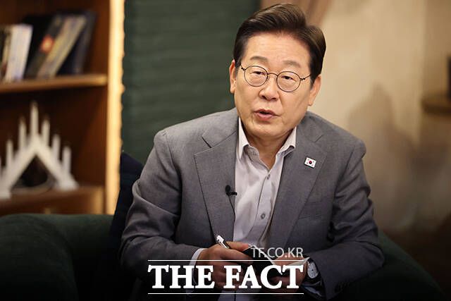 이 후보는 이날 유세에 앞서 유튜브 생방송 '1400만 개미와 한배 탔어요'에 출연해서도 정상화를 강조했다. /배정한 기자