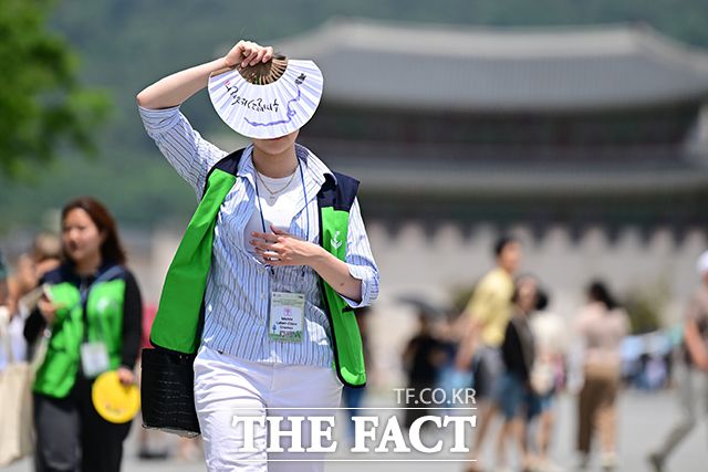 11일 내륙을 중심으로 낮 기온이 30도 이상 오르는 곳이 많겠다. /남윤호 기자