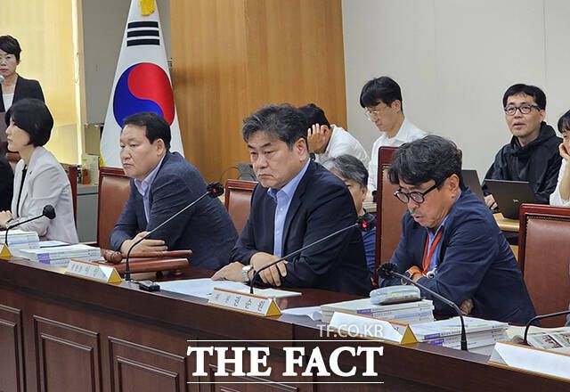 공익위원 간사인 권순원 숙명여대 교수가 3일 세종시 정부세종청사에서 열린 9차 전원회의에서 발언하고 있다./세종=박은평 기자