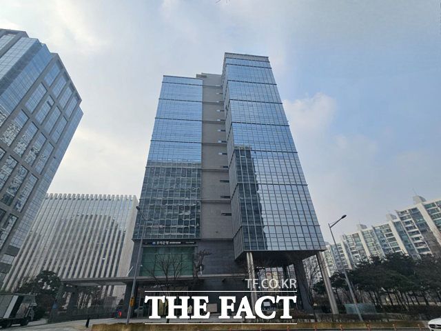 서준혁 대명소노그룹 회장은 티웨이항공 서울사무소를 그룹 통합 사옥으로 이전하는 방안을 검토 중이다. 서울 송파구 소노인터내셔널 본사. /우지수 기자