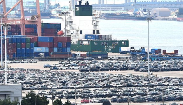 31일 경기 평택시 포승읍 평택항 자동차 전용부두. / 뉴시스