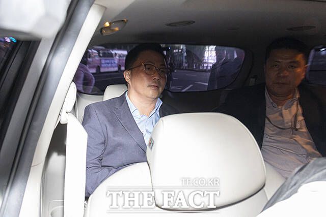 김 씨는 집사 게이트의 당사자로 지목되는 인물이다. 집사 게이트는 지난 2023년 김 씨가 설립에 관여한 렌터카 업체 IMS모빌리티가 카카오모빌리티, HS효성, 한국증권금융 등 대기업과 금융사들로부터 184억원을 투자받았단 내용을 뼈대로 한다. /인천=장윤석 기자