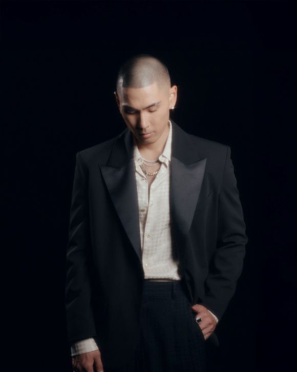 '케이팝 데몬 헌터스'의 성공 이후 빈스는 해외 작곡가로부터 다양한 작업 제안을 받고 있다. 또 오스카나 그래미의 수상 가능성도 이야기가 나오는 중이다./더블랙레이블